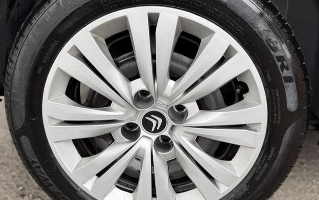 imagem-https://www.socarrao.com.br/sc-vehicle-images-prod/3817174/1789412769805-8467984_10_B_79114cf786.jpeg