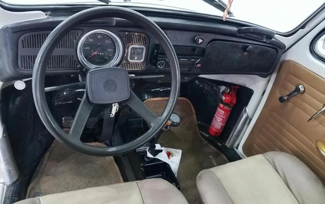 imagem-https://www.socarrao.com.br/sc-vehicle-images-prod/3817201/1789506782961-8463899_3_B_d6cdae8380.jpeg