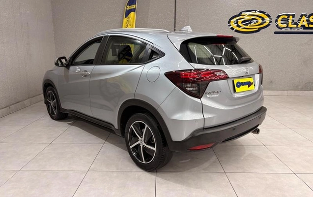 imagem-https://www.socarrao.com.br/sc-vehicle-images-prod/3817379/1789591198717-8475188_8_B_35d67a43b8.jpeg
