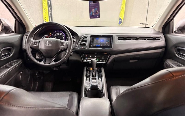 imagem-https://www.socarrao.com.br/sc-vehicle-images-prod/3817379/1789591198730-8475188_14_B_dba70e6212.jpeg