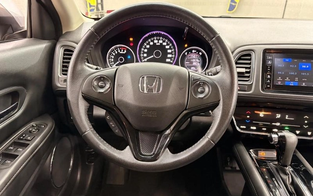 imagem-https://www.socarrao.com.br/sc-vehicle-images-prod/3817379/1789591198732-8475188_15_B_fd41b3bc0f.jpeg