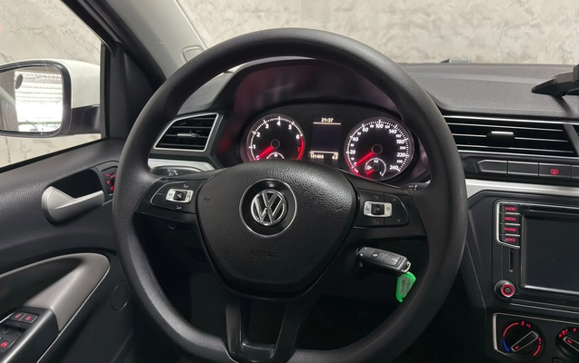 imagem-https://www.socarrao.com.br/sc-vehicle-images-prod/3817446/1789413528068-003_b6710a590cf1f6fa4567dddb813bb3e6.jpeg