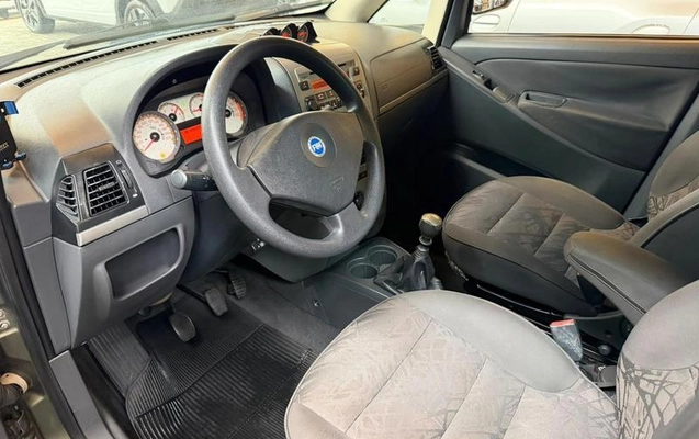 imagem-https://www.socarrao.com.br/sc-vehicle-images-prod/3817467/1789413573731-8475436_3_B_5c6d8d3be3.jpeg