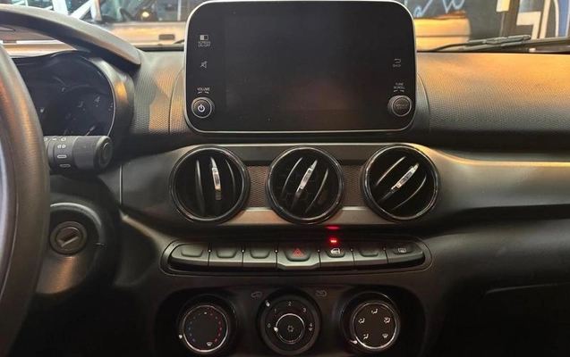 imagem-https://www.socarrao.com.br/sc-vehicle-images-prod/3817473/1789413961891-8475586_8_B_1f982e8bec.jpeg