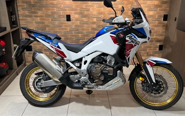 imagem-https://www.socarrao.com.br/sc-vehicle-images-prod/3817514/1789413763448-48a9ba18ffc44f4b8128d6356bd052aa_1789413634246.jpg