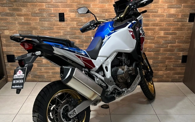 imagem-https://www.socarrao.com.br/sc-vehicle-images-prod/3817514/1789413763451-653418c5cdfd4ac28eba153ef93a1537_1789413634256.jpg