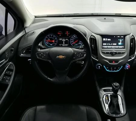 imagem-https://www.socarrao.com.br/sc-vehicle-images-prod/3817534/1789576002055-8449001_17_B_cdc4f154a5.jpeg