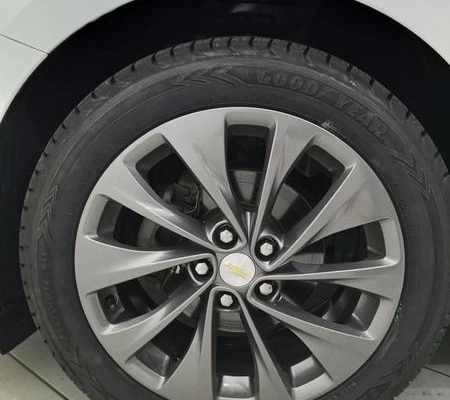 imagem-https://www.socarrao.com.br/sc-vehicle-images-prod/3817534/1789576002068-8449001_7_B_55aa2d35c2.jpeg