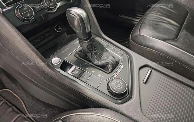 imagem-https://www.socarrao.com.br/sc-vehicle-images-prod/3817542/1789413818507-6242513_3_B_fd5ee5d600.jpeg