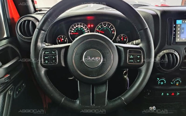imagem-https://www.socarrao.com.br/sc-vehicle-images-prod/3817544/1789413821214-7532407_7_B_f64b6463e8.jpeg