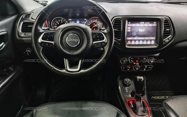 imagem-https://www.socarrao.com.br/sc-vehicle-images-prod/3817551/1789413826026-6638554_26_B_c37fc7d4d2.jpeg