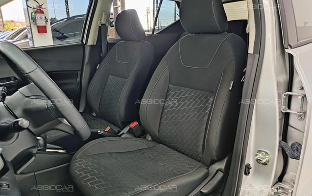 imagem-https://www.socarrao.com.br/sc-vehicle-images-prod/3817558/1789503457595-7772716_43_B_a4fa20a7a2.jpeg