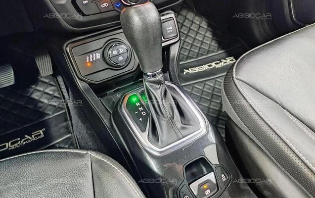 imagem-https://www.socarrao.com.br/sc-vehicle-images-prod/3817563/1789413844594-6805434_1_B_80c0228211.jpeg