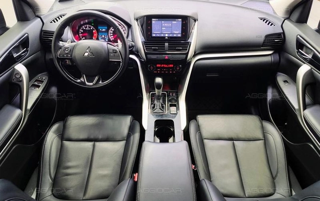 imagem-https://www.socarrao.com.br/sc-vehicle-images-prod/3817570/1789503469287-8129394_18_B_2d6f48d6ca.jpeg