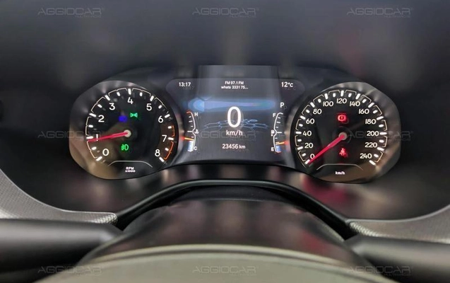 imagem-https://www.socarrao.com.br/sc-vehicle-images-prod/3817578/1789503474505-8155944_9_B_048e06fe2d.jpeg