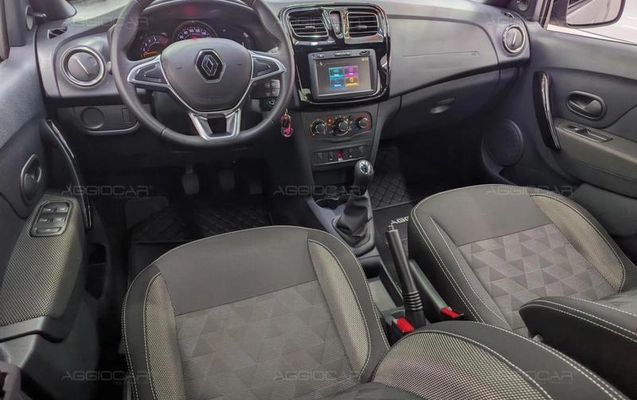 imagem-https://www.socarrao.com.br/sc-vehicle-images-prod/3817581/1789413863552-8211201_20_B_86bb0e6f29.jpeg