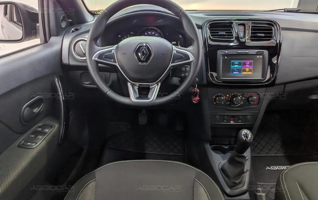 imagem-https://www.socarrao.com.br/sc-vehicle-images-prod/3817581/1789413863553-8211201_22_B_1b47296f79.jpeg