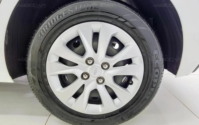 imagem-https://www.socarrao.com.br/sc-vehicle-images-prod/3817593/1789503480194-8275170_18_B_7d97859f31.jpeg
