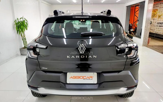 imagem-https://www.socarrao.com.br/sc-vehicle-images-prod/3817601/1789413872286-7957254_19_B_5a06edc150.jpeg