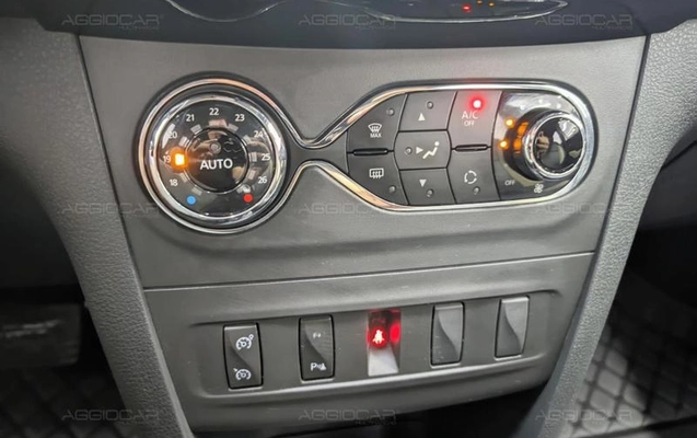 imagem-https://www.socarrao.com.br/sc-vehicle-images-prod/3817614/1789413877906-8331908_11_B_158f1a58ef.jpeg
