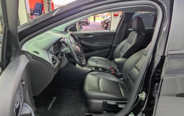 imagem-https://www.socarrao.com.br/sc-vehicle-images-prod/3817623/1789654119573-8404386_16_B_680f5ff449.jpeg