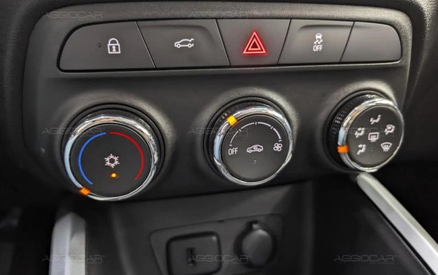 imagem-https://www.socarrao.com.br/sc-vehicle-images-prod/3817626/1789663615747-8404366_9_B_4dd5ca675e.jpeg