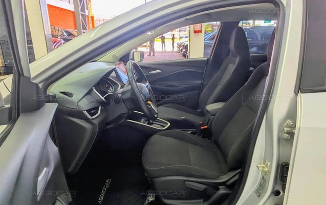 imagem-https://www.socarrao.com.br/sc-vehicle-images-prod/3817626/1789663615751-8404366_29_B_496d448528.jpeg