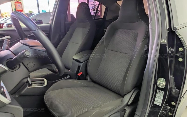 imagem-https://www.socarrao.com.br/sc-vehicle-images-prod/3817628/1789503504795-8404498_17_B_8ce3ca0483.jpeg