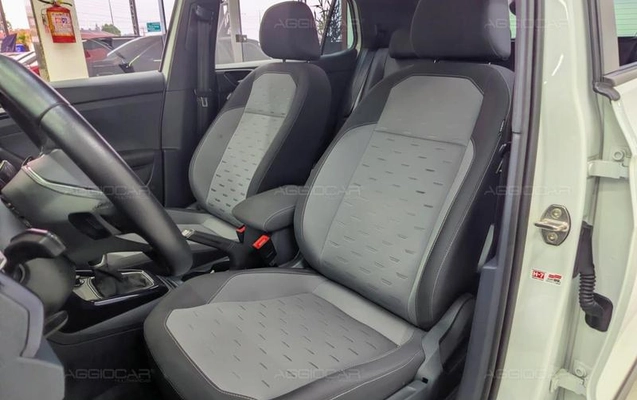 imagem-https://www.socarrao.com.br/sc-vehicle-images-prod/3817633/1789414318165-8438254_28_B_72029ac0ca.jpeg