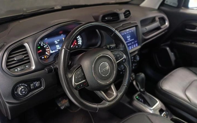imagem-https://www.socarrao.com.br/sc-vehicle-images-prod/3817688/1789414018759-7381251_18_B_80d69abac8.jpeg