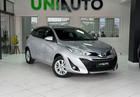 Toyota Yaris 2019 Prata — foto 1 de 3