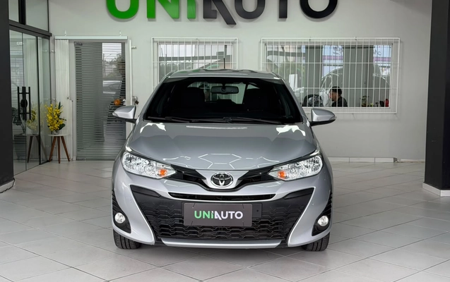 imagem-https://www.socarrao.com.br/sc-vehicle-images-prod/3817769/1789414099179-003_58660f8cc56a76c5037c53c2b96dfb41.jpeg