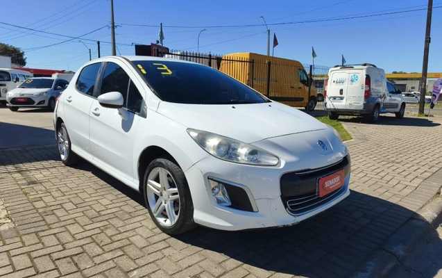 imagem-https://www.socarrao.com.br/sc-vehicle-images-prod/3817828/1789414237517-WHqbr0QAvXSmEjVFSec1JPAfbur3CRMq.jpg