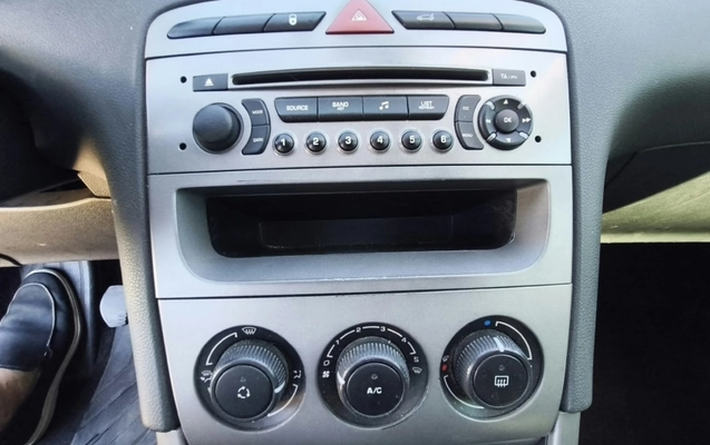 imagem-https://www.socarrao.com.br/sc-vehicle-images-prod/3817828/1789414237538-IGWldSOjoxuWJWP1PHFpooJOpPzvxgbw.jpg