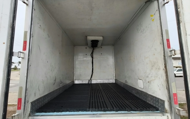 imagem-https://www.socarrao.com.br/sc-vehicle-images-prod/3817832/1789414244082-DVSuNV7E4aQszOSPTke4CJpixWeltLZM.jpg
