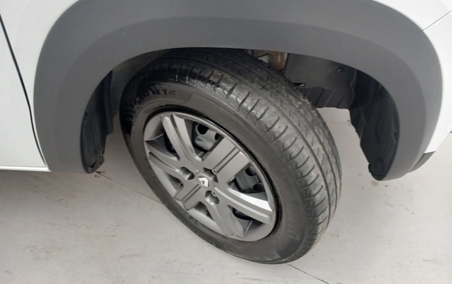 imagem-https://www.socarrao.com.br/sc-vehicle-images-prod/3817898/1789414547317-2_031522.jpg