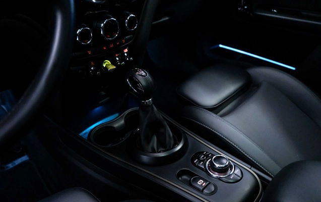 imagem-https://www.socarrao.com.br/sc-vehicle-images-prod/3817911/1789414594642-6_055351.jpg