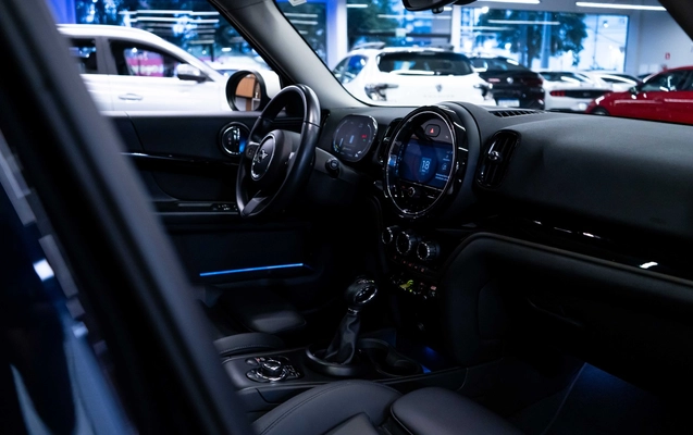 imagem-https://www.socarrao.com.br/sc-vehicle-images-prod/3817911/1789414594643-9_055351.jpg