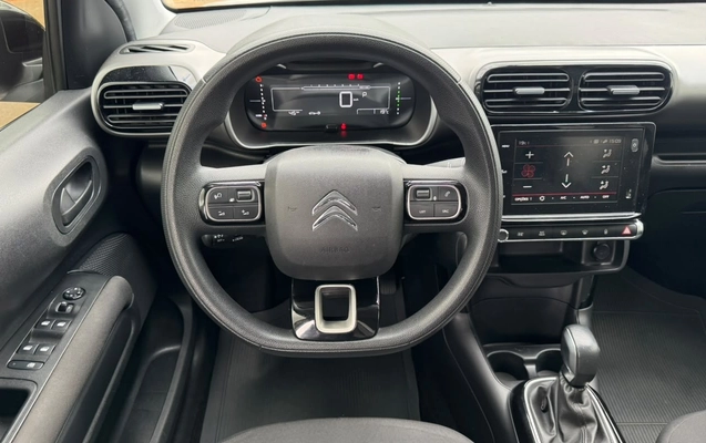 imagem-https://www.socarrao.com.br/sc-vehicle-images-prod/3817985/1789414736925-V2hhdHNBcHAgSW1hZ2UgMjAyNi0wOS0xNCBhdCAxNS40OC4wOSAoMSkuanBlZw.jpeg