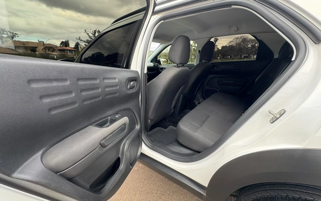 imagem-https://www.socarrao.com.br/sc-vehicle-images-prod/3817985/1789414737500-V2hhdHNBcHAgSW1hZ2UgMjAyNi0wOS0xNCBhdCAxNS40OC4xMC5qcGVn.jpeg