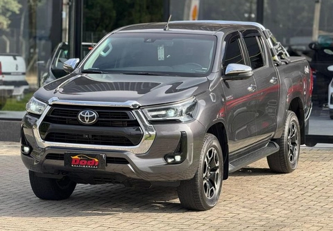 Toyota Hilux 2024 Cinza — foto 1 de 3