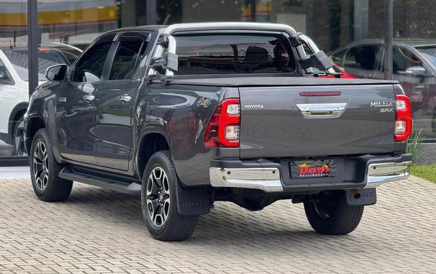 imagem-https://www.socarrao.com.br/sc-vehicle-images-prod/3817992/1789414750810-8475628_4_B_7f1516fcdc.jpeg