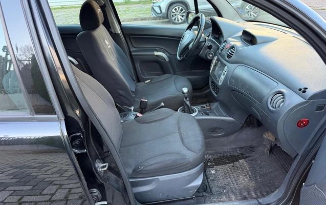 imagem-https://www.socarrao.com.br/sc-vehicle-images-prod/3818003/1789414835265-OS5qcGVn.jpeg