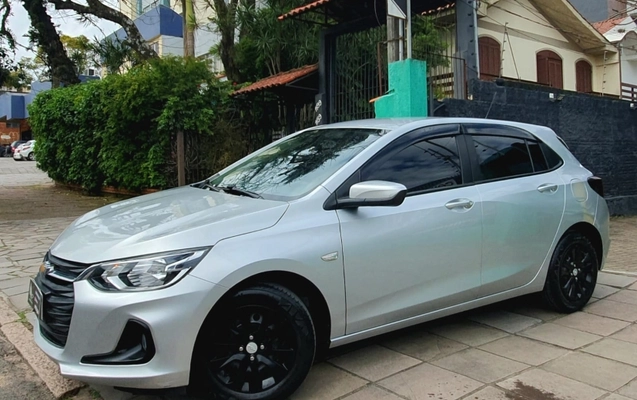 imagem-https://www.socarrao.com.br/sc-vehicle-images-prod/3818193/1789415161123-tad35O8GhQWAFpHx6gq0EXQhw9OSBS1H.jpg