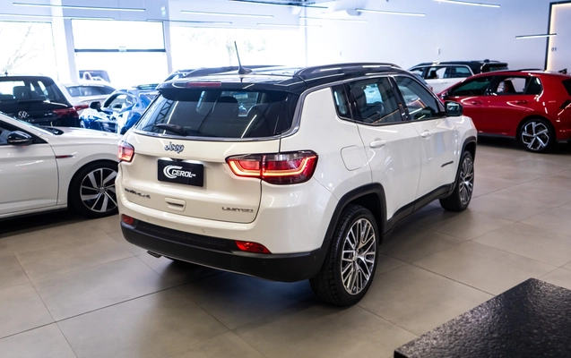 imagem-https://www.socarrao.com.br/sc-vehicle-images-prod/3818276/1789415300491-2_030243.jpg