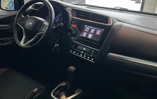 imagem-https://www.socarrao.com.br/sc-vehicle-images-prod/3818294/1789415418340-gb-fd933e3.jpeg