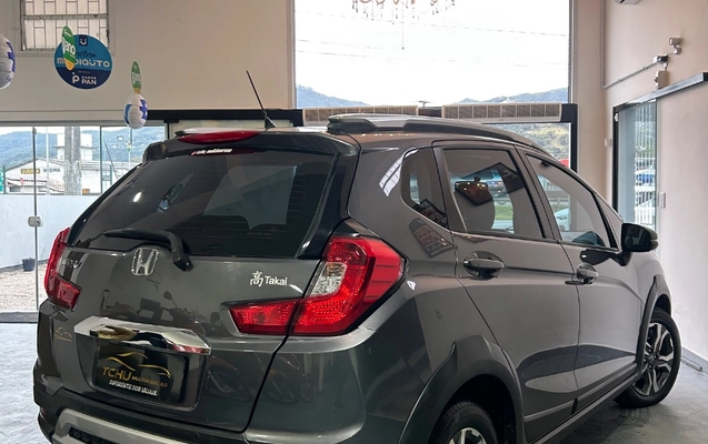 imagem-https://www.socarrao.com.br/sc-vehicle-images-prod/3818294/1789415418343-gb-c6030d1.jpeg