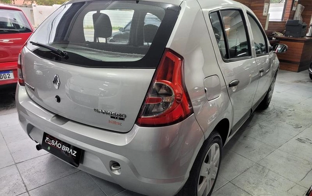 imagem-https://www.socarrao.com.br/sc-vehicle-images-prod/3818321/1789415499047-8432010_3_B_badce55a71.jpeg