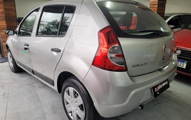 imagem-https://www.socarrao.com.br/sc-vehicle-images-prod/3818321/1789415499053-8432010_5_B_d0e7478f82.jpeg