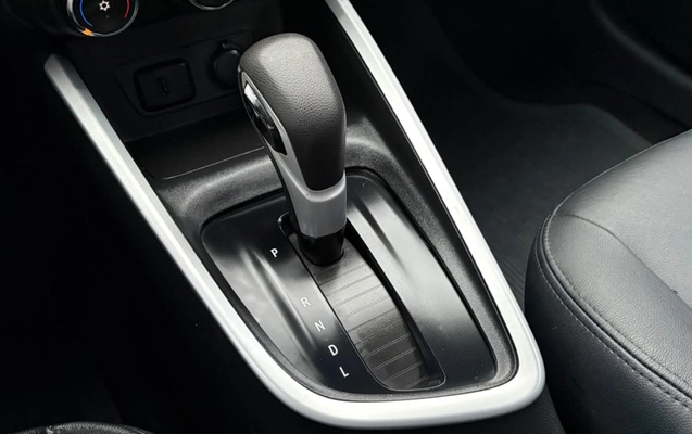 imagem-https://www.socarrao.com.br/sc-vehicle-images-prod/3818610/1789416112717-V2hhdHNBcHAgSW1hZ2UgMjAyNi0wOS0xNCBhdCAxNi40Mi4zNCAoMykuanBlZw.jpeg